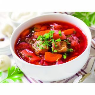 Ciorba de sfeclă roșie