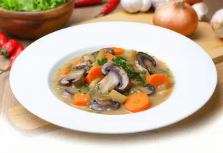 Soté de ciuperci cu morcov