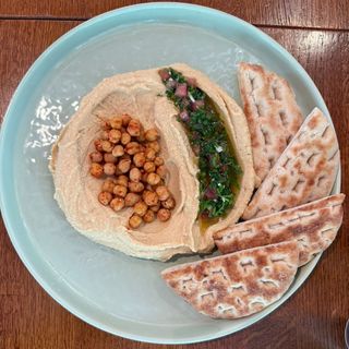 Hummus, pită
