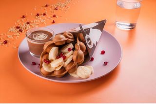 Bubble waffles cu finetti, banana