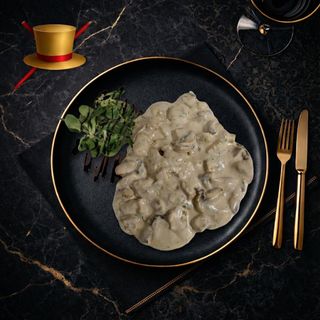 Pui cu Smantana si Ciuperci 300 Gr.