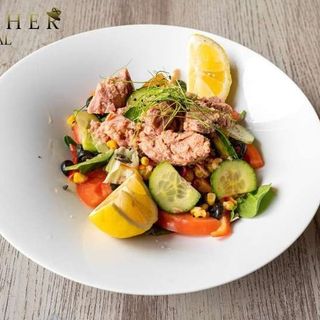 Salata cu Ton 400 Gr.