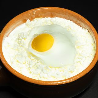 Mamaliga cu Branza Smantana și Ou 430 Gr.