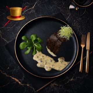 Muschi Vita cu Sos Gorgonzola 300 Gr.