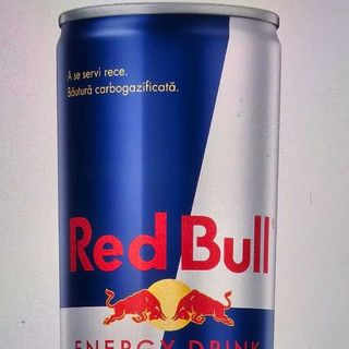 Red Bull Pepene 250 ML