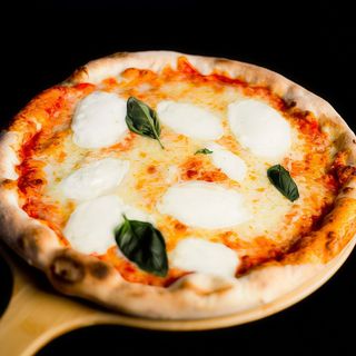 Pizza Margherita di buffala 100cm x 35cm