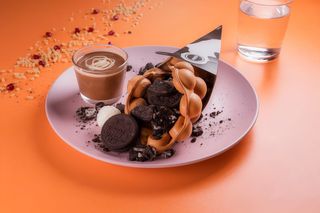 Bubble waffles cu finetti, Oreo & Raffaello