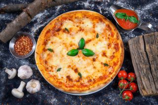 Pizza Margherita Ø 32cm