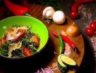 Salată Crudo e rucola