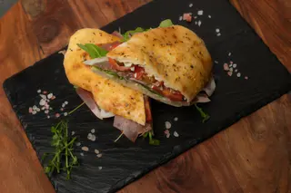Panino sandwich salami