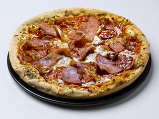 Pizza Canibale medie