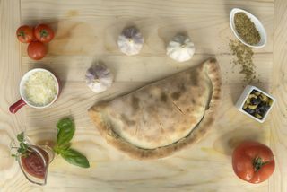 Pizza Calzone metro