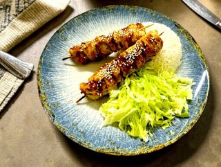 YAKITORI - FRIGARUI JAPONEZE