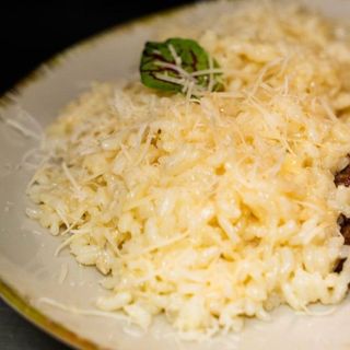 RISOTTO CU UNT SI PARMEZAN