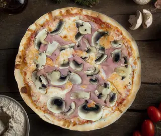 Pizza Prosciutto e Funghi 