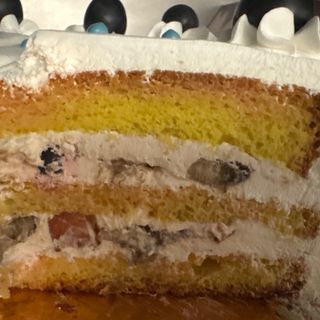 Tort de fructe felie