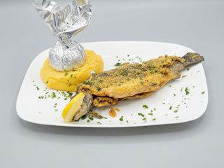 Păstrăv la grill/malai