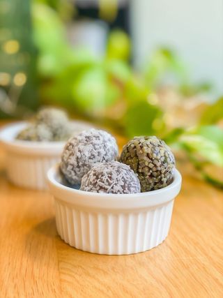Raw energy balls (vegan)