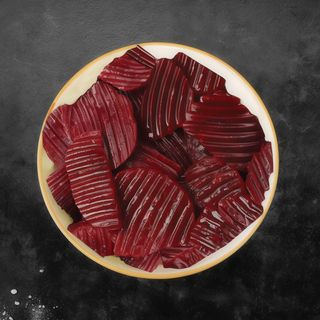 Salata de sfecla rosie cu hrean