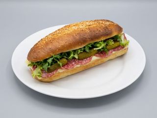 Sandwich salam de sibiu