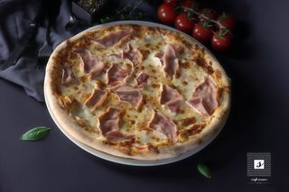 Pizza Prosciutto Ø 33 cm