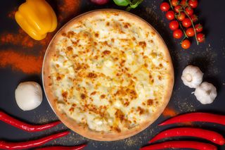 Quattro Formaggi Ø 33cm