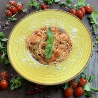 Spaghete cu creveti si usturoi