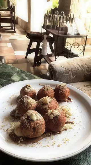 Papanasi cu nuca si ciocolata