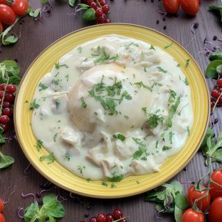 Ciulama de pui cu ciuperci si mamaliga