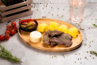 Pastramă de berbecuț