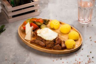 Tochitură moldovenească