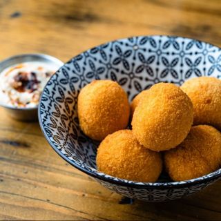 Cheesy jalapeno balls