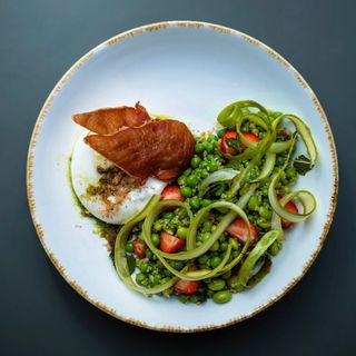 Burrata & Greens