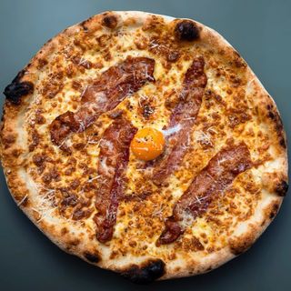 Carbonara Pizza