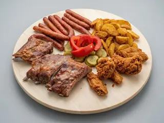 Platoul gurmanzilor ( portie pentru 2-3 persoane)