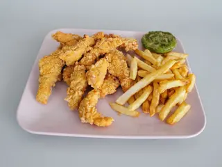 Piept de pui crispy usor picant 150g