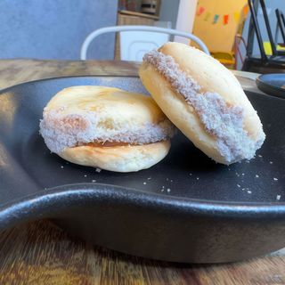 Alfajor - biscuiti argentinieni cu dulce de leche 
