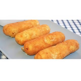 Crochete din cartofi cu sos alb