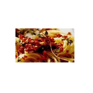 Spaghete cu piept de pui si sos picant