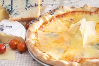 Pizza Quattro Formaggi