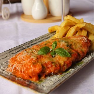 Șnițel din piept de pui în crustă