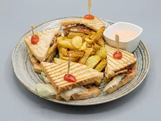Sandwich CLUB