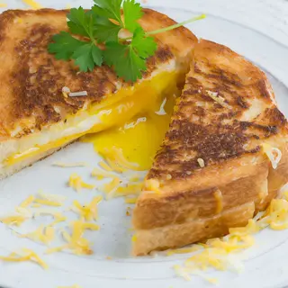 EGG SANDWICH