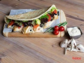 Meniu piadina cu piept de pui
