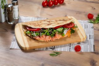 Piadina cu somon fume