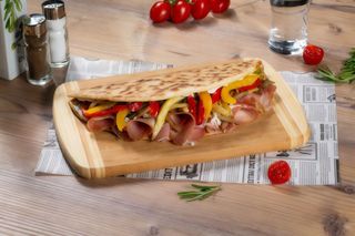 Piadina cu pastrama de vita