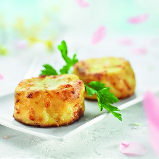 Cartofi gratinati cu cascaval