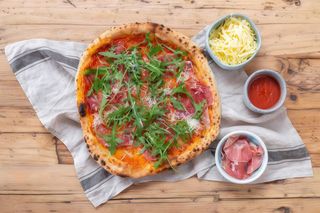 Pizza Prosciutto Crudo medie