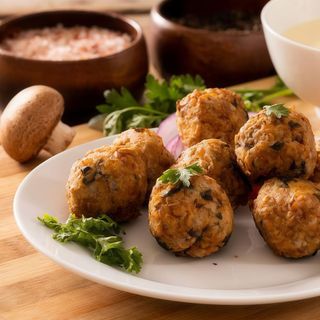 Pifteluțe cu ciuperci de post