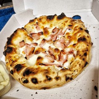 Ghibirlic Tărănesc cu brânză, suncă și roșii